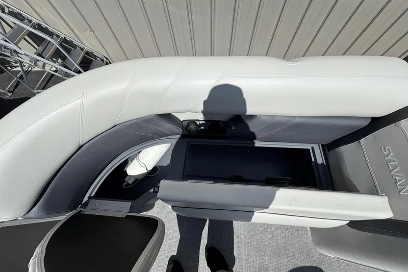 Slide: The Image of Sylvan MIRAGE 8522CLZ 2023 - 18