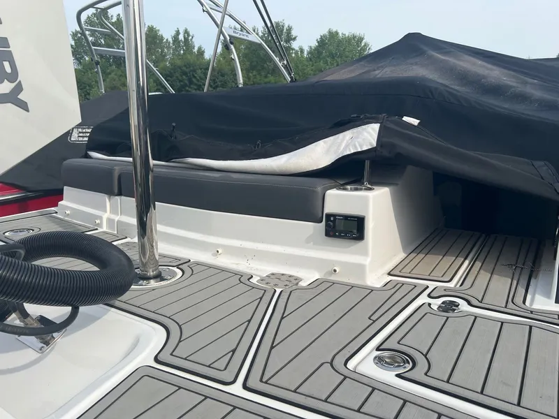 Slide: The Image of Monterey M-45 2019 - 18