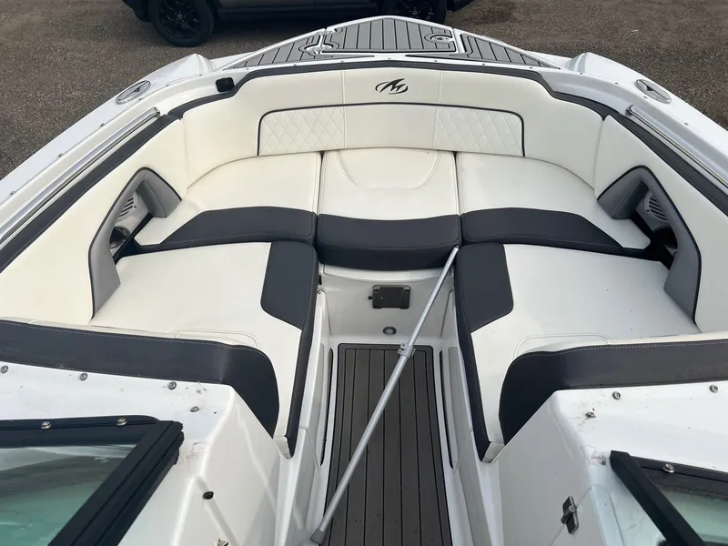 Slide: The Image of Monterey M-45 2019 - 4