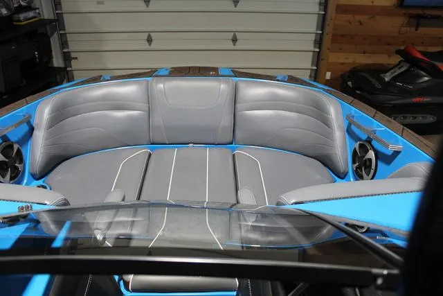 Slide: The Image of Malibu Wakesetter 22 MXZ 2020 - 5