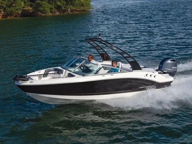 Slide: The Image of Chaparral 21 SSi Ski & Fish OB 2025 - 10