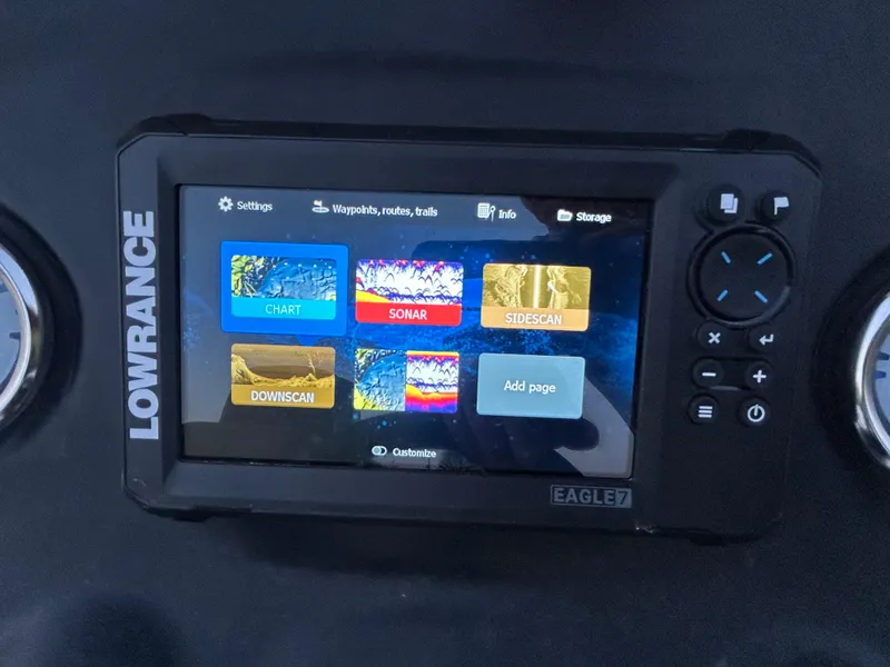Slide: The Image of Lowrance Eagle 7 fishfinder display on Nitro Z7 boat, showing chart, sonar, sidescan options. - 31