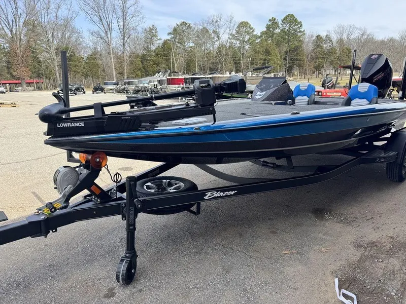 Slide: The Image of Blazer 650 NAP 2025 - 3