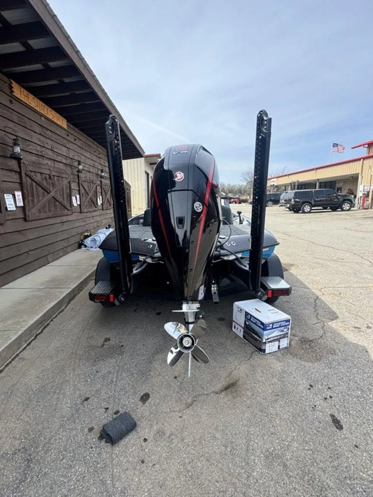 Slide: The Image of Blazer 650 NAP 2025 - 6