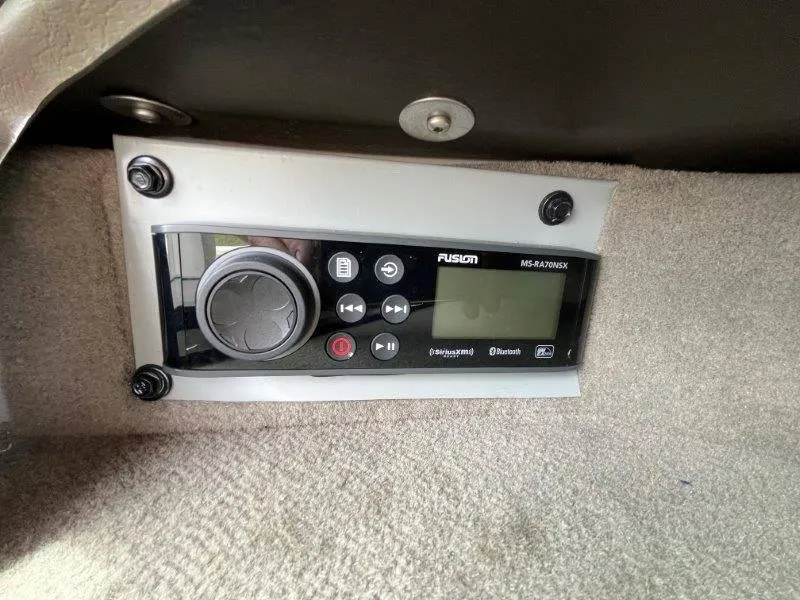 Slide: The Image of Sea Ray 210 Select 2007 - 52