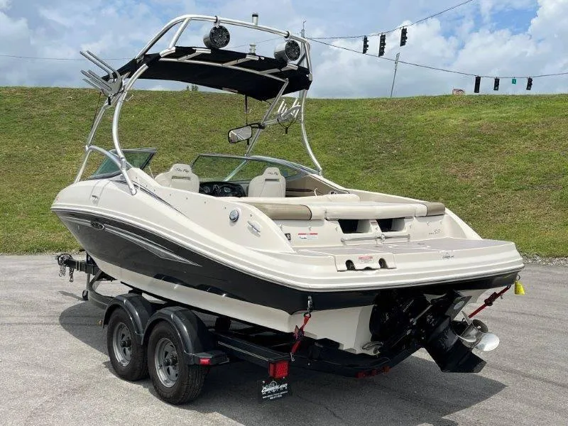 Slide: The Image of Sea Ray 210 Select 2007 - 53