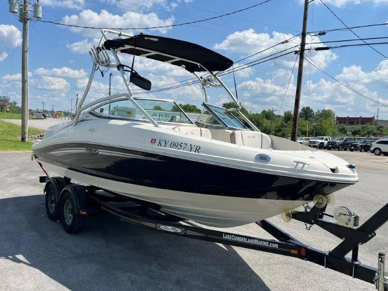 Slide: The Image of Sea Ray 210 Select 2007 - 61