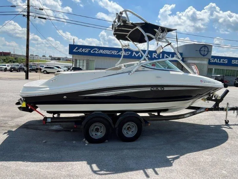 Slide: The Image of Sea Ray 210 Select 2007 - 67