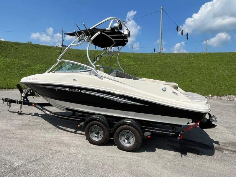 Slide: The Image of Sea Ray 210 Select 2007 - 70