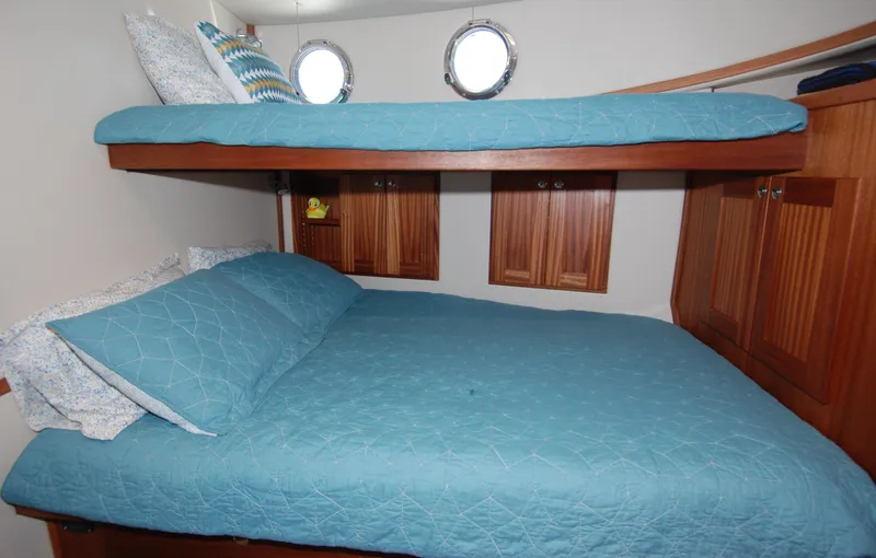 Slide: The Image of American Tug 485 2015 - 61