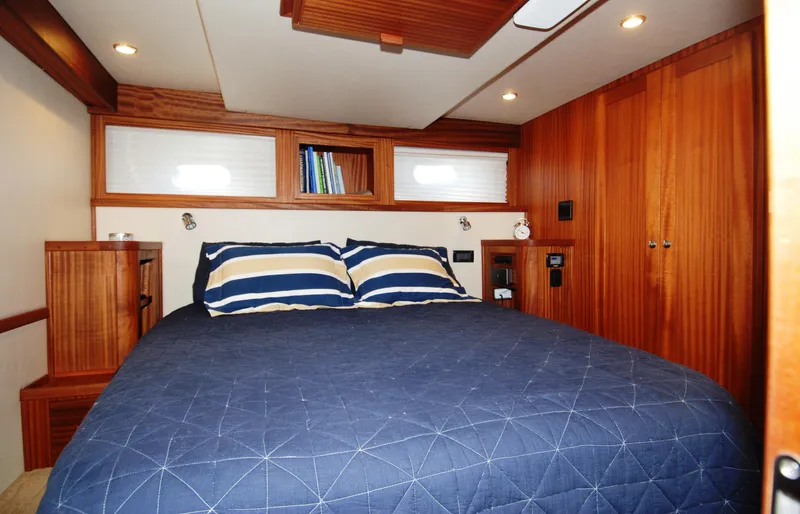 Slide: The Image of American Tug 485 2015 - 72