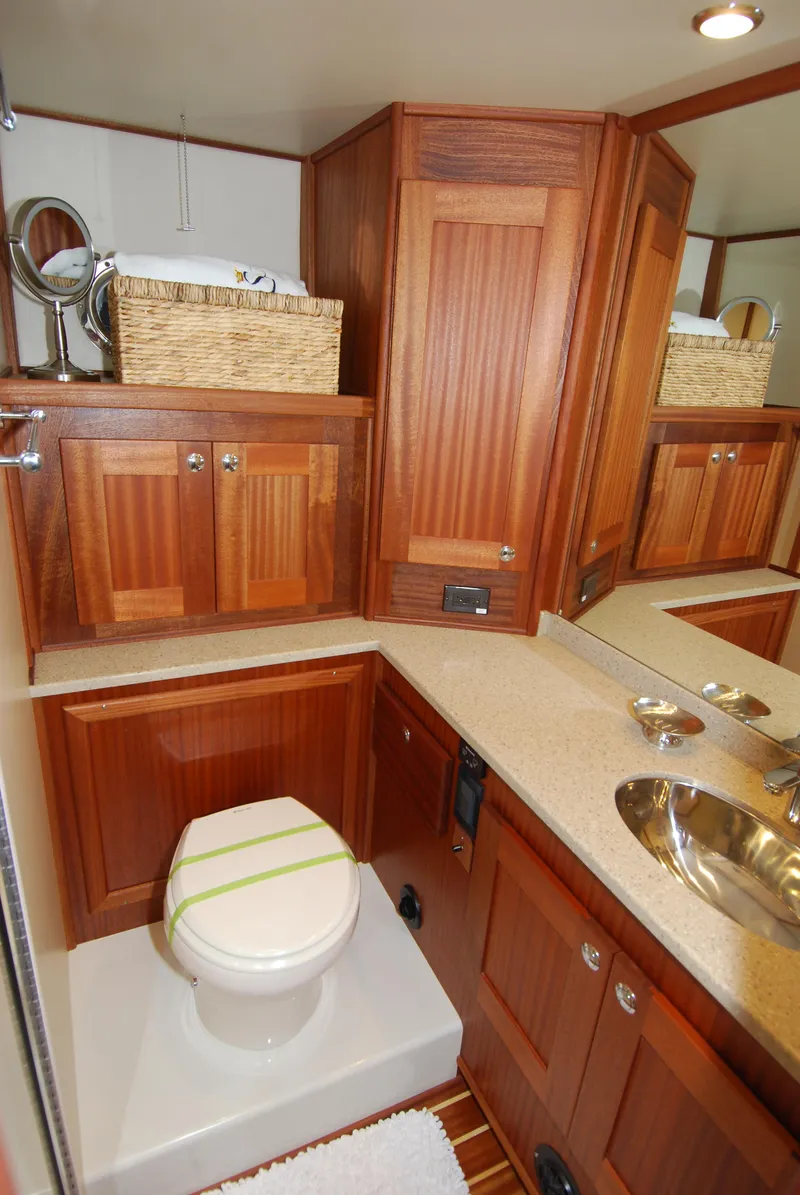 Slide: The Image of American Tug 485 2015 - 79