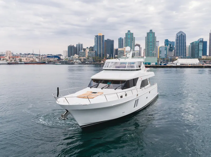 Slide: The Image of Ocean Alexander 72 yacht cruising near city skyline, 2015 model. - 2