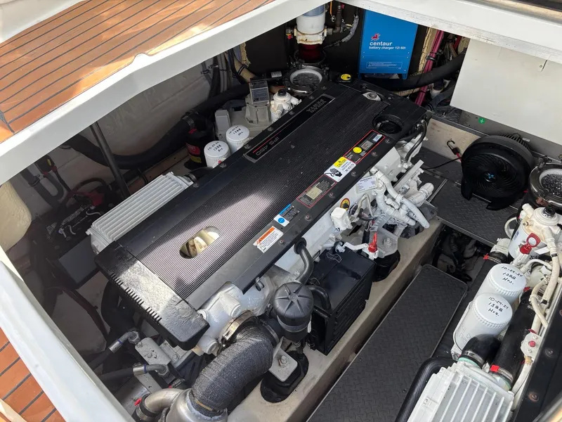 Slide: The Image of Formula 37 Performance Cruiser 2008 - 64