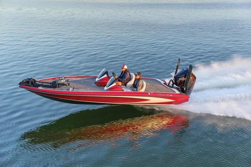 Slide: The Image of Triton 20XP Patriot 2025 - 104