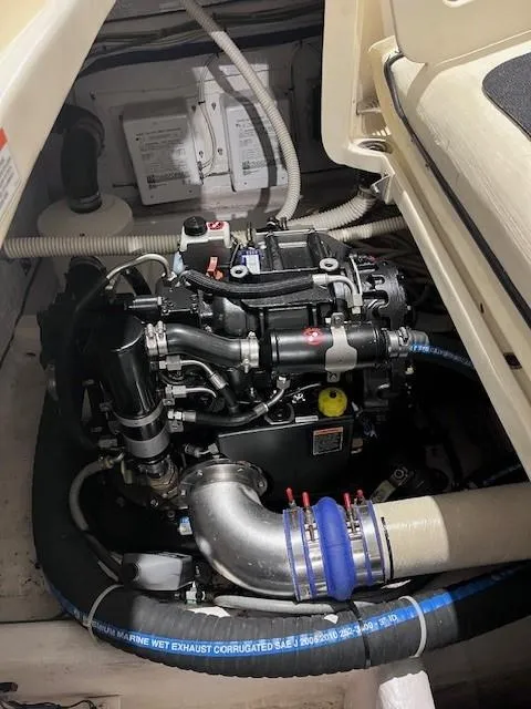 Slide: The Image of Sabre 40 Sedan 2011 - 61