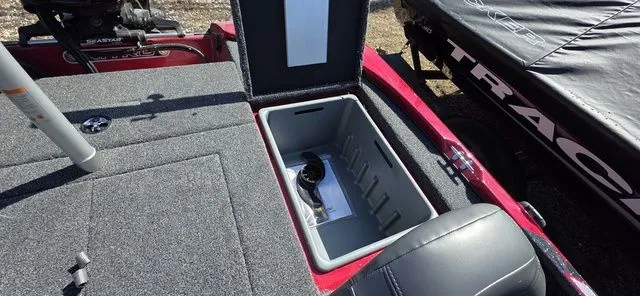 Slide: The Image of Nitro Z17 2025 - 15