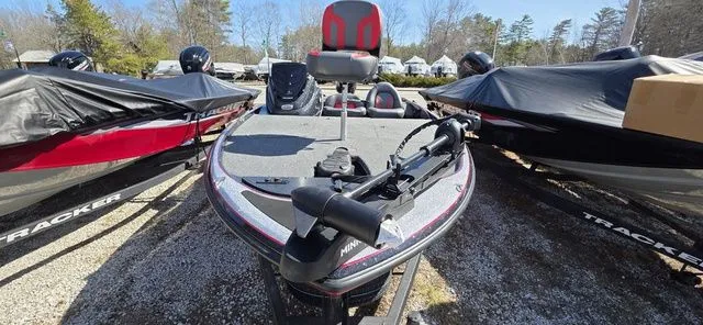 Slide: The Image of Nitro Z17 2025 - 22