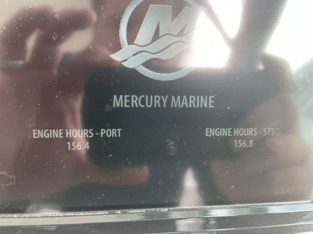 Slide: The Image of Display showing Mercury Marine engine hours for Boston Whaler 320 Vantage, 2016 model. - 27