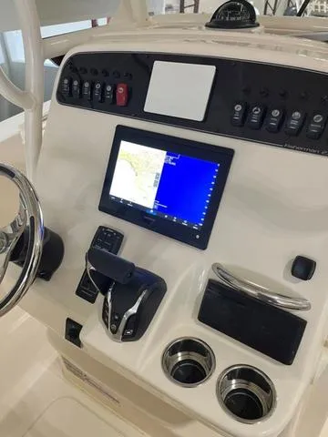 Slide: The Image of Grady-White Fisherman 236 2025 - 16