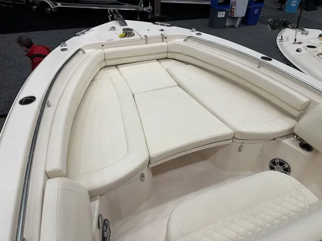 Slide: The Image of Grady-White Fisherman 257 2025 - 12