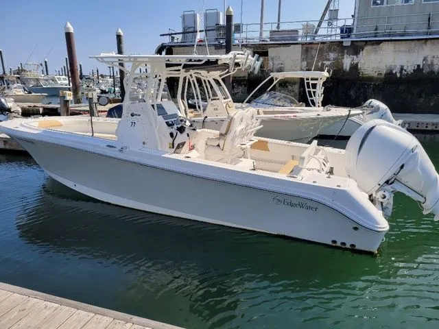 Slide: The Image of Edgewater 245CC 2023 - 5