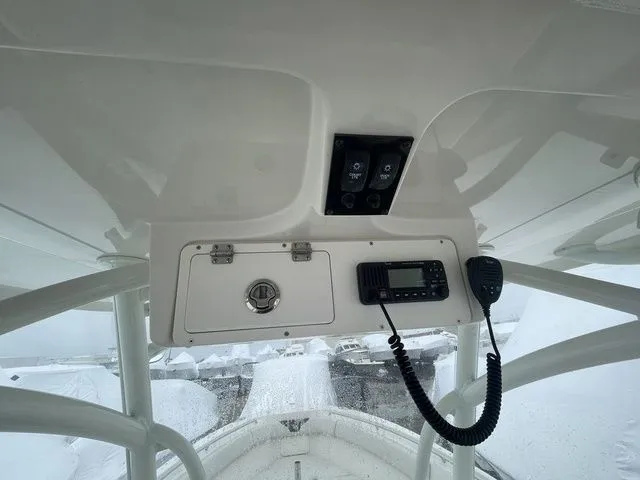 Slide: The Image of Sailfish 290 CC 2023 - 13