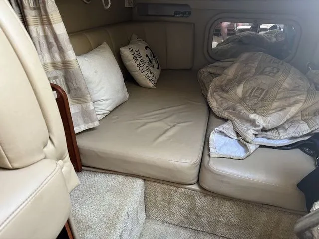 Slide: The Image of Rinker 342 VISTA VEE 2003 - 17