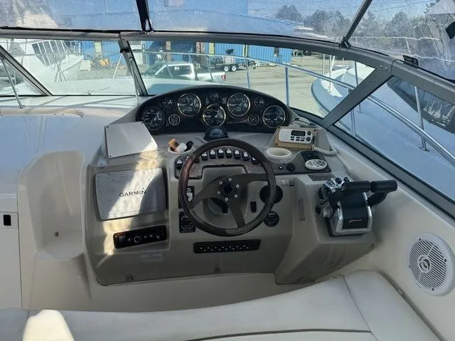 Slide: The Image of Rinker 342 VISTA VEE 2003 - 4