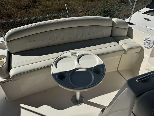 Slide: The Image of Rinker 342 VISTA VEE 2003 - 5