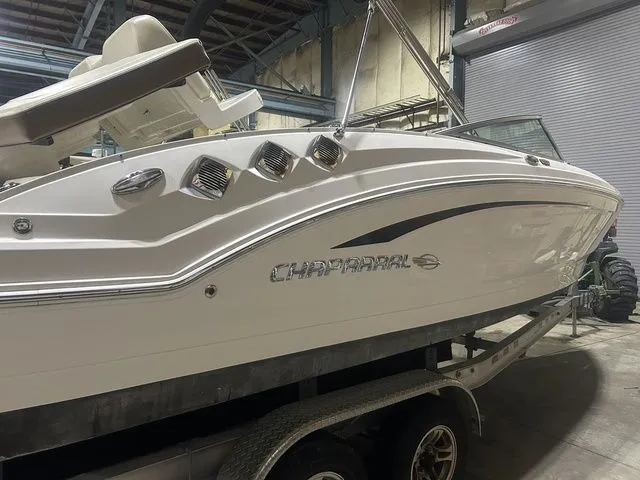 Slide: The Image of Chaparral 246 SSi 2017 - 2