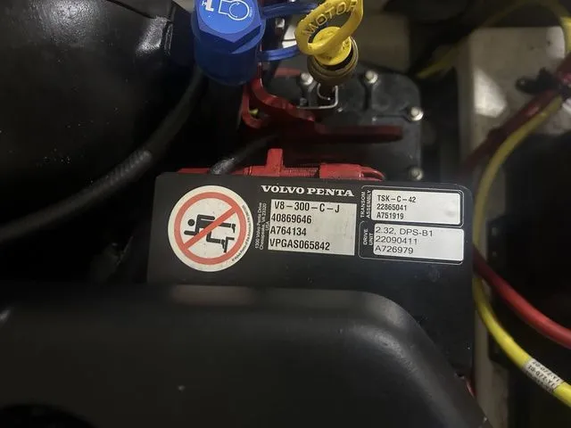 Slide: The Image of Chaparral 246 SSi 2017 - 9