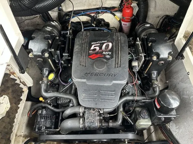 Slide: The Image of Sea Ray 220 Sundeck 2006 - 16