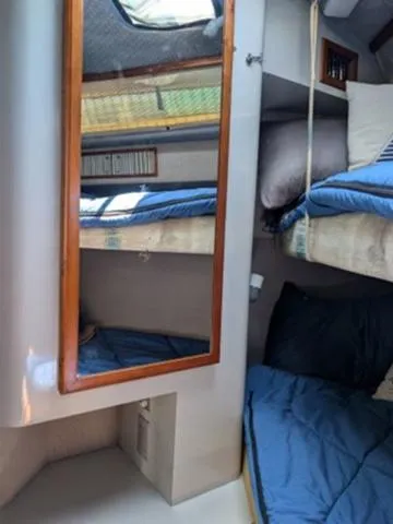 Slide: The Image of Sea Ray 390 Express Cruiser 1989 - 20