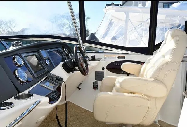 Slide: The Image of Meridian 441 Sedan 2012 - 17