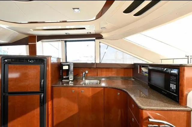 Slide: The Image of Meridian 441 Sedan 2012 - 25