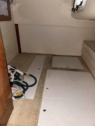 Slide: The Image of Four Winns 298 Vista 2005 - 8