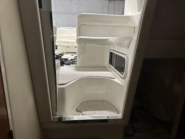 Slide: The Image of Sea Ray 260 Sundancer 2004 - 18