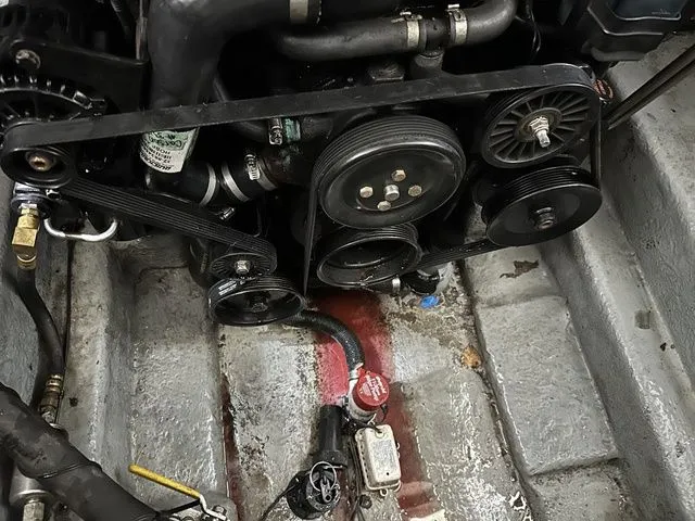 Slide: The Image of Sea Ray 260 Sundancer 2004 - 27