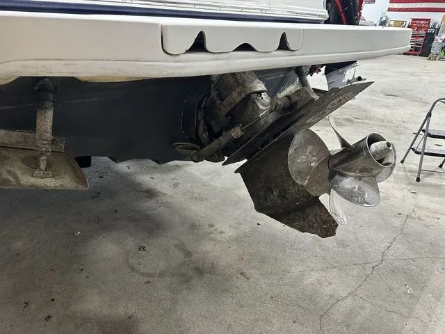 Slide: The Image of Sea Ray 260 Sundancer 2004 - 4