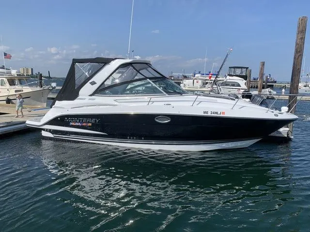 Slide: The Image of Monterey 295 Sport Yacht 2022 - 3