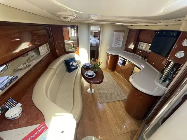 Slide: The Image of Sea Ray 420 Sundancer 2003 - 14