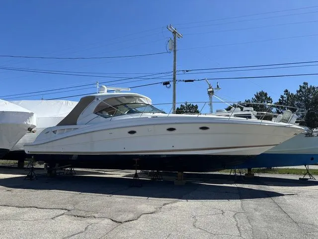 Slide: The Image of Sea Ray 420 Sundancer 2003 - 3