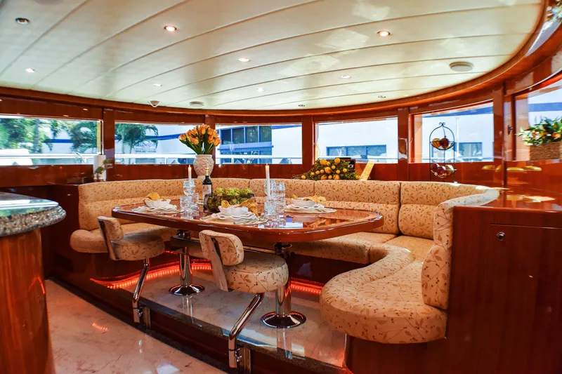 Slide: The Image of MAIN DINING - 46