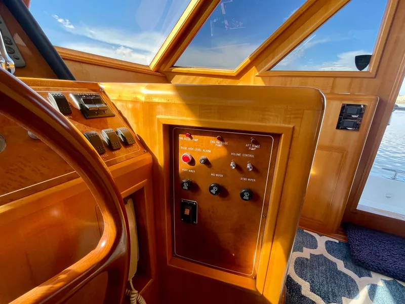 Slide: The Image of Ocean Alexander 510 Classico 2003 - 78