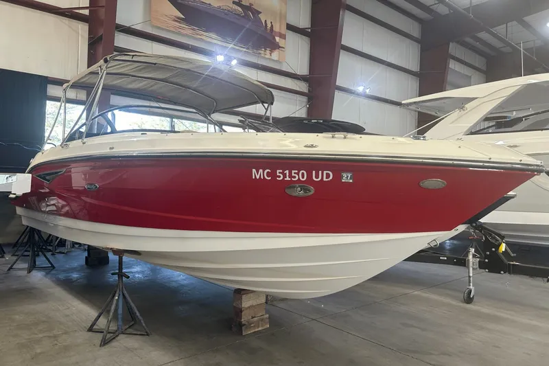 Slide: The Image of Sea Ray SLX 250 2017 - 3