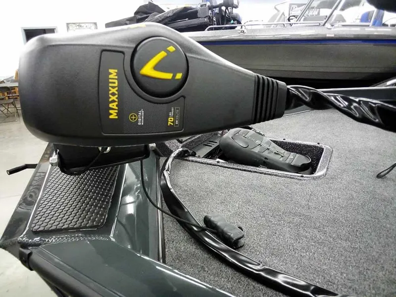 Slide: The Image of Ranger RT188P 2025 boat with Maxxum trolling motor on deck. - 4