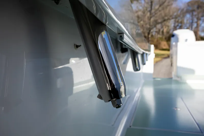 Slide: The Image of Custom 34 Center Console 2005 - 50