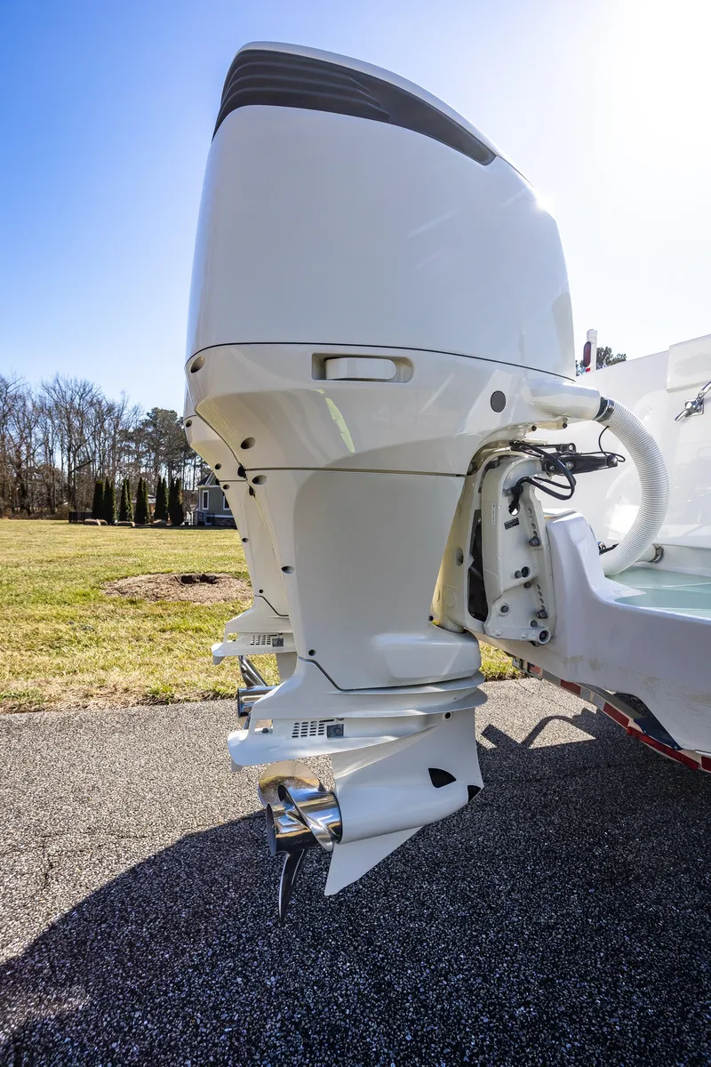 Slide: The Image of Custom 34 Center Console 2005 - 59