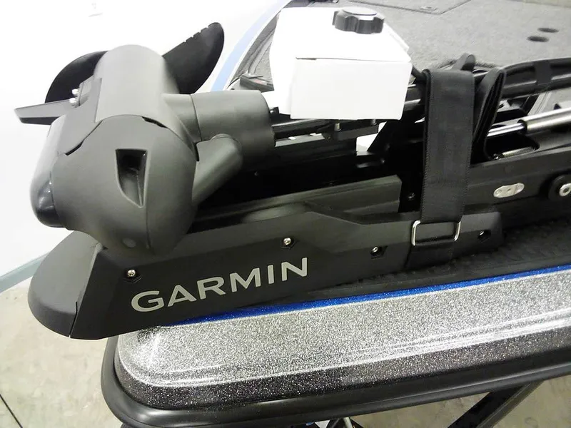 Slide: The Image of 2025 Ranger Z521R Garmin Ranger Cup Equipped trolling motor close-up. - 5